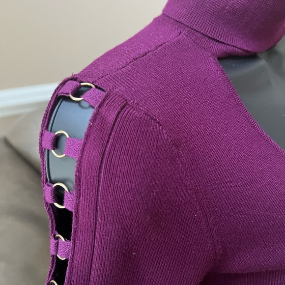 Guess Sweater with cutout sleeves and gold rings…Eggplant Color…Size S - Picture 2 of 2